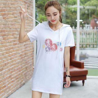 Printed Short Sleeve Hoodie Dress