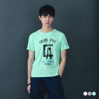 Men La Graphic Tee