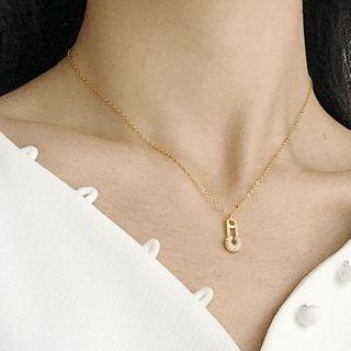 925 Sterling Silver Rhinestone Necklace L144 - Safety Pin - Gold - One Size