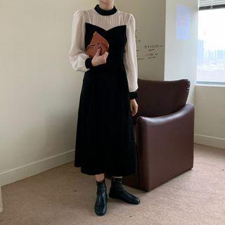 Two-tone Panel Velvet Midi A-line Dress Black - One Size