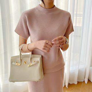 Dolman-sleeve Mock-neck Knit Top