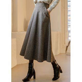 Flap-pocket Long Houndstooth Skirt