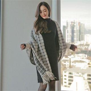 Fringe-trim Patterned Shawl Cardigan