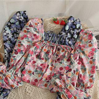 Off-shoulder Tie-neckline Printed Crop Top