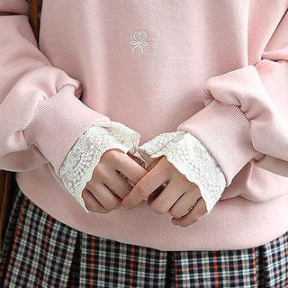 Lace-cuff Heart-embroidered Pullover