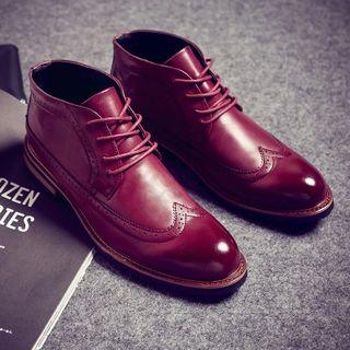 Wingtip Lace-up Shoes
