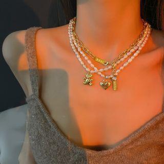 Faux Pearl Bear Necklace / Set