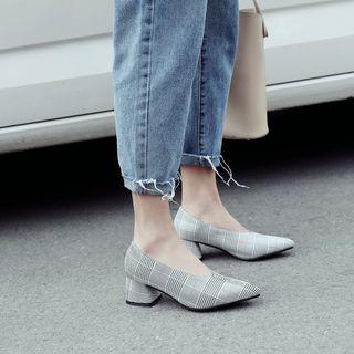 Low-heel Plaid Pumps
