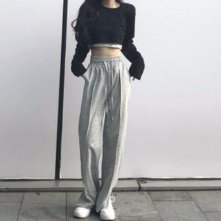 Plain Sweatpants / Tank Top / Long-sleeve Cropped T-shirt / Set