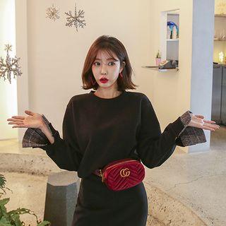 Plaid-trim Slit-cuff Sweatshirt