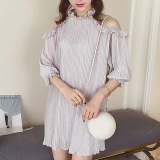3/4-sleeve Shoulder Cut Out Chiffon Pleated Dress