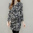 Long-sleeve V-neck Printed Dress