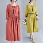 3/4-sleeve Contrast Trim Midi Dress