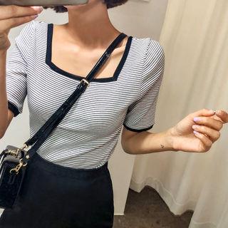 Square-neck Contrast-trim Stripe T-shirt