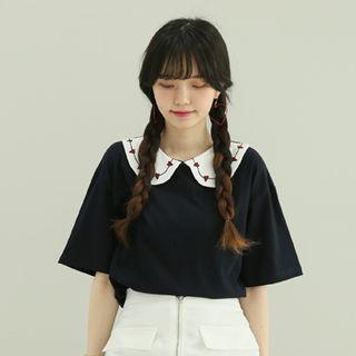 Peter Pan-collar Heart Top