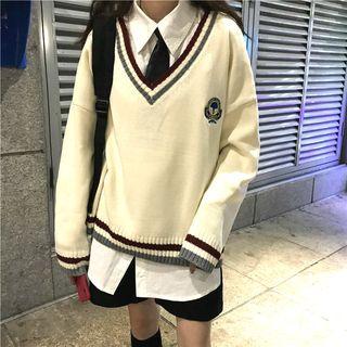 V-neck Sweater / Long Sleeve Shirt