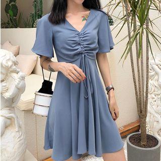 Short-sleeve Ruched Dress As Shown In Figure - One Size