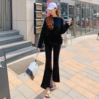 Set: Boxy T-shirt + Boot-cut Pants