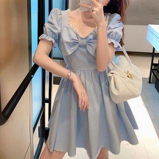 Puff-sleeve Plain Bow Accent A-line Dress