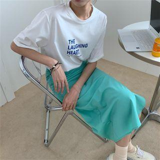 Short-sleeve Printed T-shirt / High-waist Plain A-line Slit-side Skirt