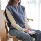 Round-neck Fleece-lined Cropped Vest