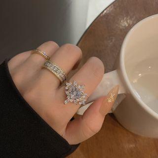 Set Of 3: Rhinestone Ring Set Of 3 - Gold - One Size