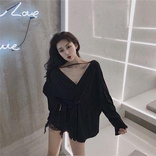 Reversible Cutout Twisted T-shirt