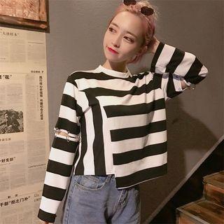 Ring Detail Striped Long-sleeve T-shirt