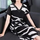 Zebra Patterned Short Sleeve Midi Dress