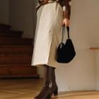 Button-side Long Padded Skirt