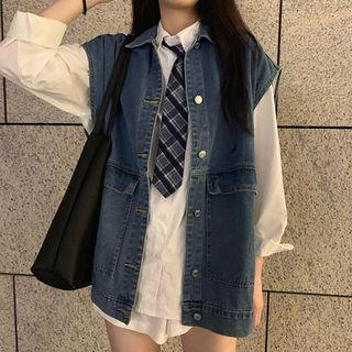 Plain Shirt With Necktie / Denim Vest