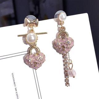Non-matching Faux Pearl Heart Lock Dangle Earring 1 Pair - Steel Stud - Pink - One Size