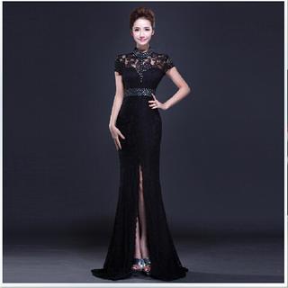 Short-sleeve Lace Sheath Evening Gown