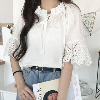 Eyelace Trim Off-shoulder Top