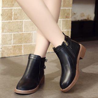 Stitched Trim Buckled Low Heel Ankle Boots
