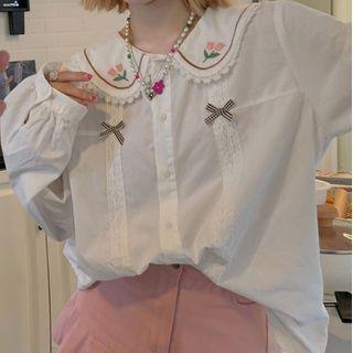 Peter Pan Collar Floral Embroidered Blouse