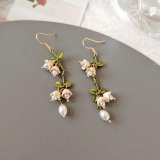 Flower Faux Pearl Alloy Dangle Earring 1 Pair - Hook Earring - Flower - White & Green - One Size