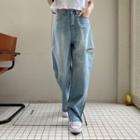 Slit Distressed Loose-fit Jeans