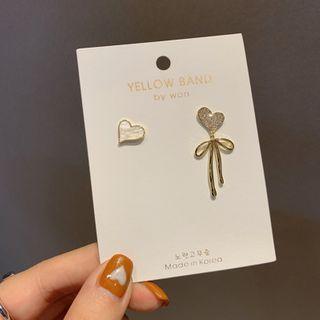 Asymmetric Heart Ear Stud 1 Pair - My32660 - Gold - One Size