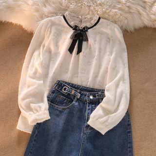 Ribbon Lace Blouse / Wide Leg Jeans