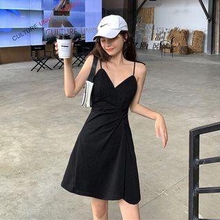 Spaghetti-strap V-neck Slim Fit Plain Dress Black - One Size