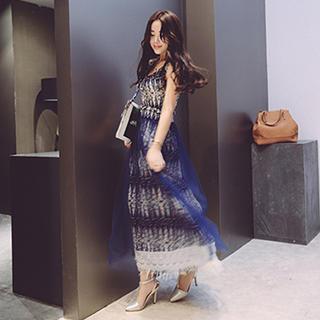 Sleeveless Paneled Printed Dress