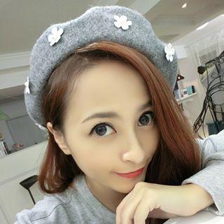 Flower Woolen Beret