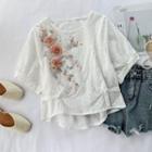Short-sleeve Flower Detail Lace Blouse White - One Size