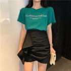 Print Short-sleeve T-shirt / Irregular Skirt