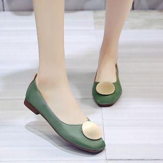 Metal Disc Faux Leather Square Top Flats