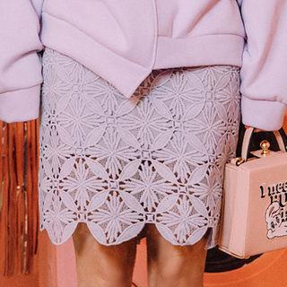 Scallop-hem Crochet-lace Pencil Skirt