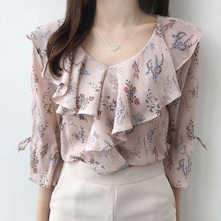 V-neck Floral 3/4-sleeve Top