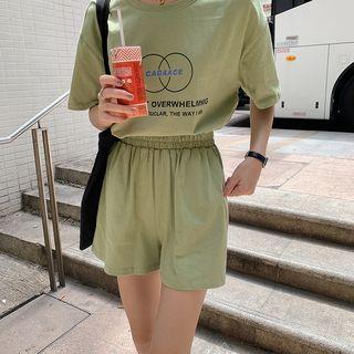 Set: Letting Elbow-sleeve T-shirt + Elastic Waist Sweatshorts