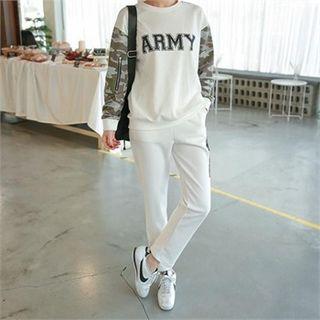 Set: Camouflage-sleeve Lettering Sweatshirt + Sweat Pants